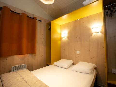 CHALET 5 personnes - Chalet Montana Confort 35m² - 2 chambres + terrasse 8m² + plancha + TV -