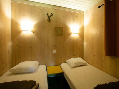 CHALET 5 personnes - Chalet Privilège Montana 35m² - + terrasse 8m² 2 chambres 4/5 personnes 2/5 pers