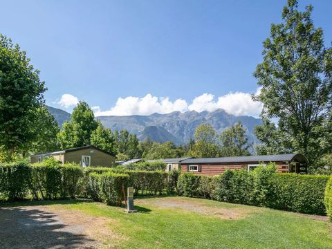 Flower camping À La Rencontre du Soleil  - Camping Isère - Image N°4