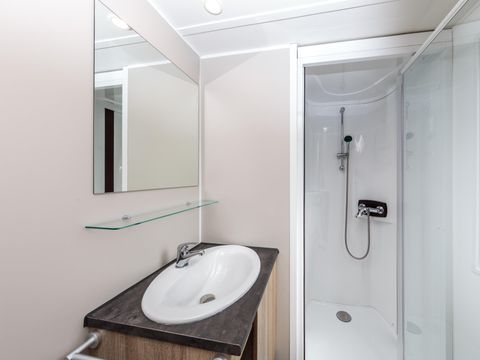 MOBILHOME 5 personnes - TV