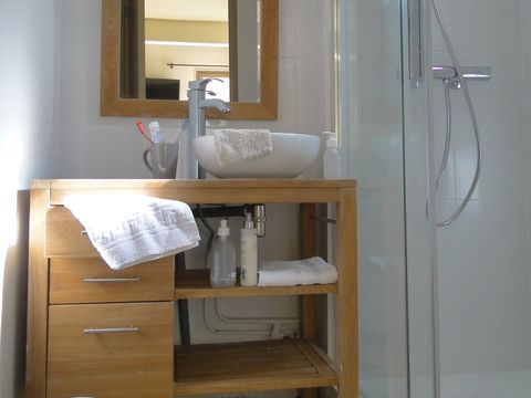 GÎTE 6 personnes - lisière de forêt - 4/6 personnes