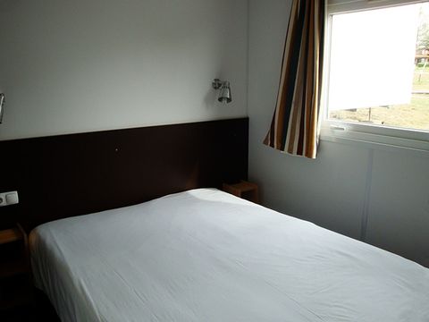 MOBILHOME 7 personnes - MOBIL HOME MARTE 7 PERS, 34m2, 4 pieces, 3 chambres