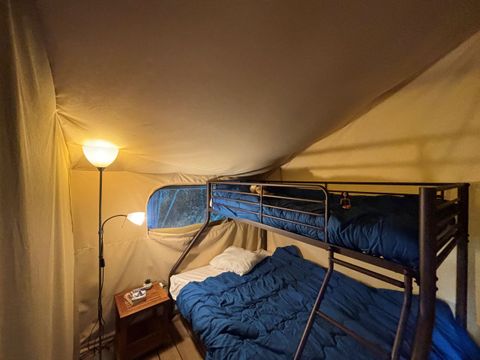 Tente en toile et en bois 5 personnes - Kenya Confort + – 2 chambres / 5 p