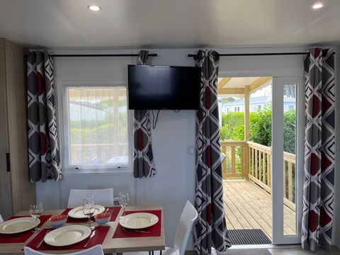MOBILHOME 4 personnes - Premium - allée centrale