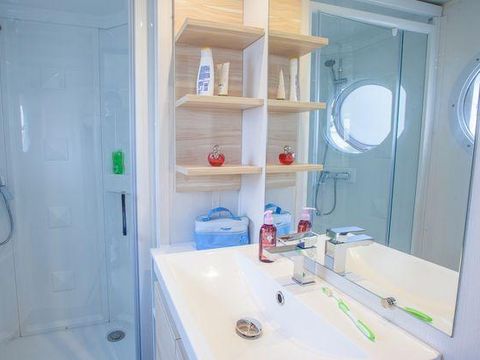 Mobilhome 4 personnes - Cottage Riviera