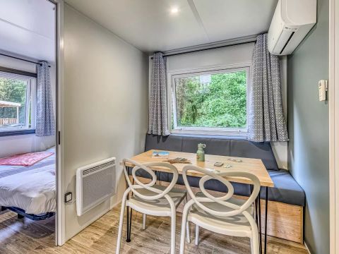 Mobilhome 4 personnes - 3 Pièces 4 Personnes Climatisé + TV