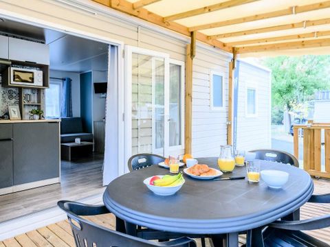 Mobilhome 8 personnes - 4 Pièces 6/8 Personnes Climatisé + TV