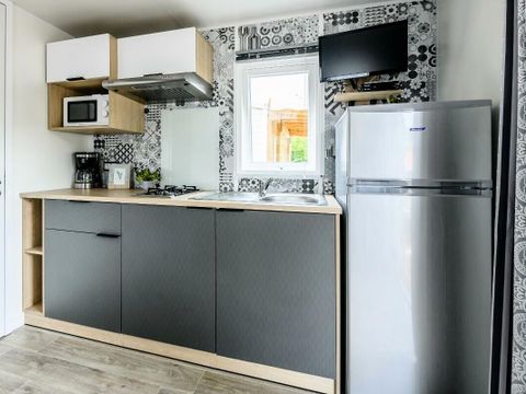 Mobilhome 2 personnes - 2 Pièces 2 Personnes Climatisé + TV