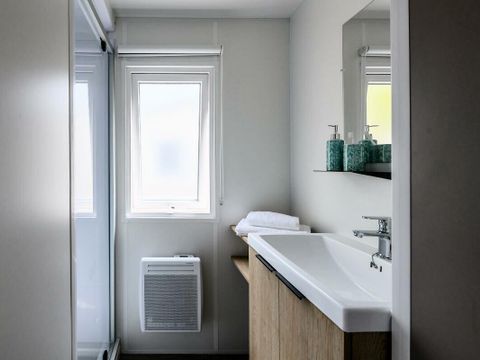 Mobilhome 2 personnes - 2 Pièces 2 Personnes Climatisé + TV