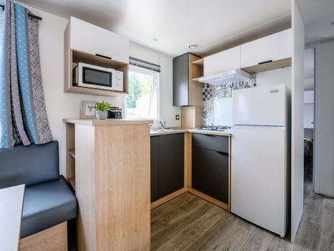 Mobilhome 10 personnes - 5 pièces 8/10 Personnes Climatisé + TV