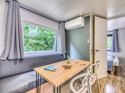 Mobilhome 4 personnes - 3 Pièces 4 Personnes Climatisé + TV