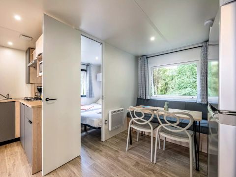 Mobilhome 4 personnes - 3 Pièces 4 Personnes Climatisé + TV