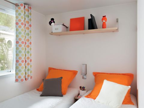 MOBILHOME 7 personnes - Confort 3 chambres (samedi au samedi )
