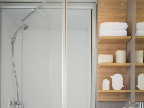 MOBILHOME 7 personnes - Confort 3 chambres (samedi au samedi )