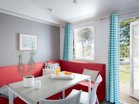MOBILHOME 5 personnes - Cottage Confort PLUS  (samedi/samedi)
