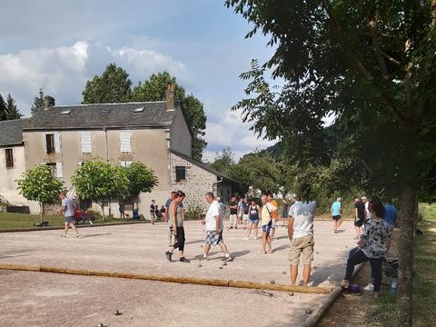 Camping Le Moulin du Teinturier - Camping Cantal - Image N°13