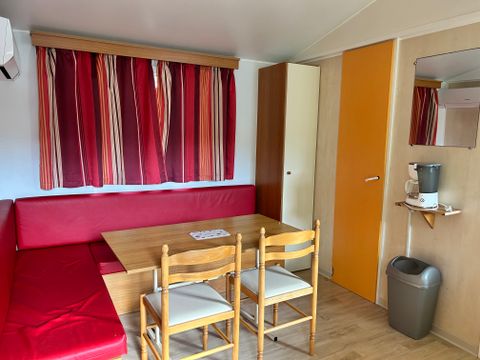 MOBILHOME 4 personnes - CLASSIQUE TYPE III - CLIM - TV