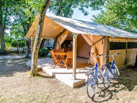 BUNGALOW TOILÉ 5 personnes - INSOLITE STERNE