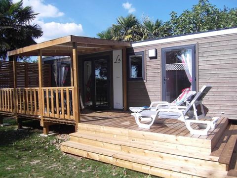 MOBILHOME 4 personnes - PREMIUM  HOBEREAU 4 personnes- climatisé