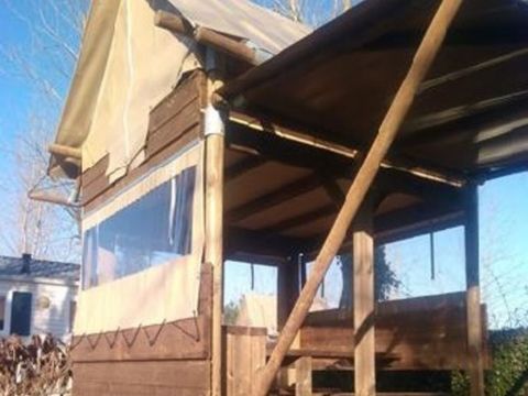 HÉBERGEMENT INSOLITE 2 personnes - Tente Lodge INSOLITE ECHASSE 