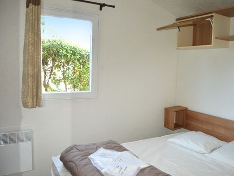 MOBILHOME 4 personnes - Comfort | 2 Ch. | 4 Pers. | Terrasse simple | TV