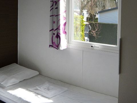 MOBILHOME 4 personnes - Comfort | 2 Ch. | 4 Pers. | Terrasse simple | TV