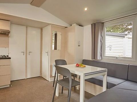 MOBILHOME 6 personnes - Comfort XL | 3 Ch. | 6 Pers. | Terrasse Surélevée | TV