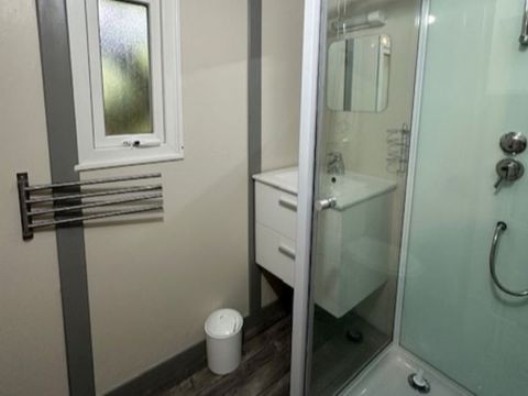 CHALET 4 personnes - confort 2 ch 4 pers dimanche