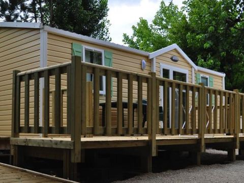 Mobilhome 6 personnes - Standard - PMR 30m² - 2 chambres - Terrasse 20m² - TV 1 pers