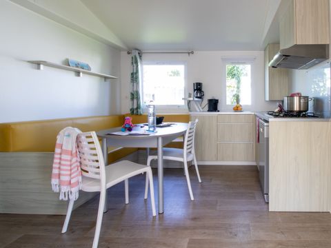 MOBILHOME 8 personnes - Cottage DETENTE 4ch 8 pers