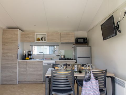 MOBILHOME 4 personnes - COTTAGE LUXE DES DINOS 2ch - SPA 4 pers