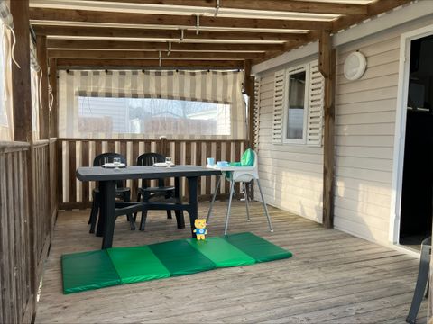 MOBILHOME 6 personnes - Mh COSY Baby 3ch 5 pers +  1 bébé (lit parapluie)