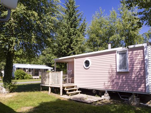 Mobilhome 6 personnes - Mobil-home Confort 34m² - 3 chambres - Terrasse semi-couverte - TV 6 pers.