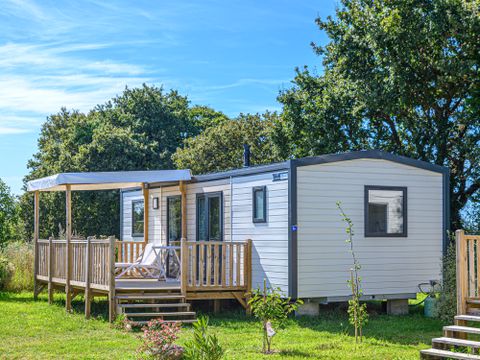 MOBILHOME 6 personnes - Premium 32m² - 3 chambres - terrasse couverte - TV + draps + serviettes
