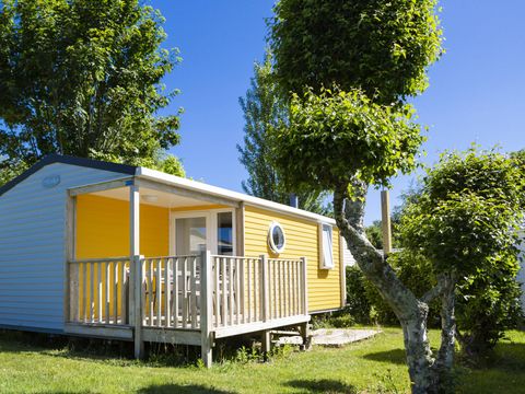 MOBILHOME 5 personnes - Mobil-home Confort 28m² - 2 chambres - terrasse semi-couverte - TV 5 pers.