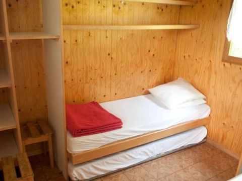 CHALET 4 personnes - ISABELLE, sans eau et sans sanitaires