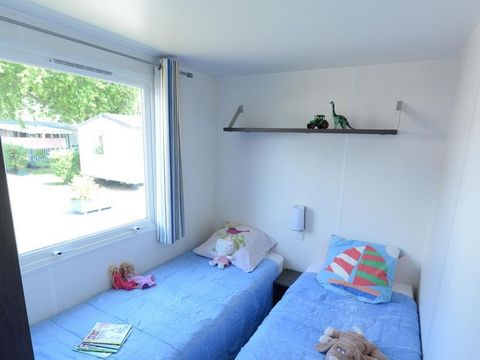 MOBILHOME 6 personnes - Mobilhome ARMOR Confort 33m² - 3 chambres / terrasse couverte + TV 6 pers