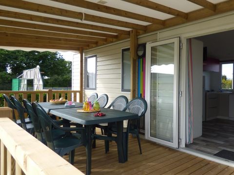 MOBILHOME 8 personnes - Mobilhome FAMILY Premium 36m² - 4 chambres / terrasse couverte + TV + LV + Draps 8 pers