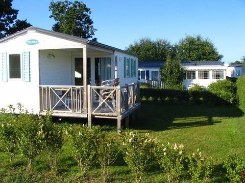 MOBILHOME 4 personnes - Mobilhome IROISE Standard 25.5m² - 2 chambres / terrasse intégrée semi-couverte + TV 4 pers