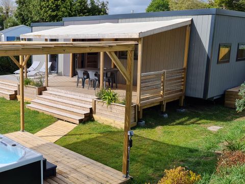 MOBILHOME 4 personnes - Mobilhome TAOS Premium avec SPA 40m² - 2 chambres - 2 salles de bain / terrasse couverte + TV + LV 4 pers