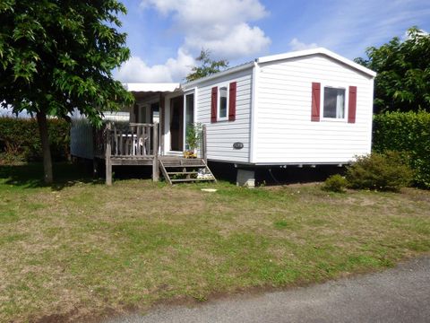 MOBILHOME 4 personnes - RESIDENTIEL Confort 34m² - 2 chambres / Terrasse couverte + TV