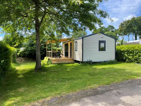 MOBILHOME 6 personnes - CORNOUAILLE Confort 35m² - 3 chambres / Terrasse couverte + TV