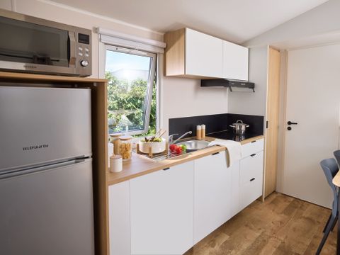 MOBILHOME 6 personnes - CORNOUAILLE Confort 35m² - 3 chambres / Terrasse couverte + TV