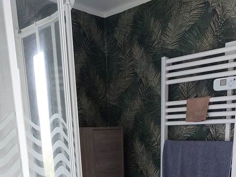 CHALET 6 personnes - 60m² -2 chambres  - grande terrasse