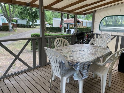 CHALET 6 personnes - 60m² -2 chambres  - grande terrasse