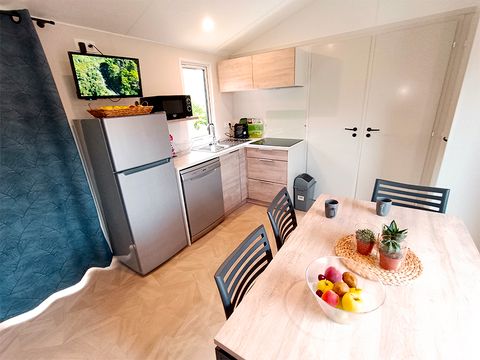 MOBILHOME 6 personnes - Cottage Prestige 3 CH 1 sdb  (Green Village à 800 m du Domaine de la Forge)