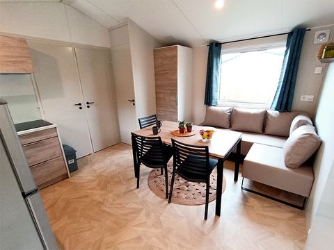 MOBILHOME 4 personnes - Cottage Prestige 2 CH 1 sdb (Green Village à 800 m du Domaine de la Forge)