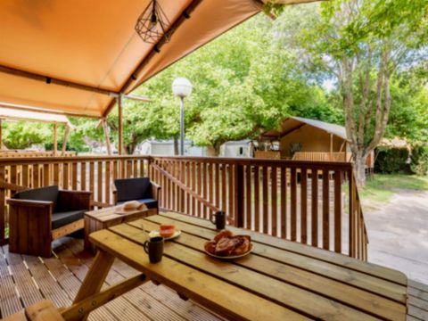 TENTE TOILE ET BOIS 6 personnes - Lodge Luxe 3 chambres