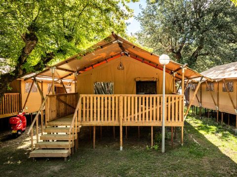 Tente en toile et en bois 5 personnes - Lodge Luxe 3 Pièces 5 Personnes