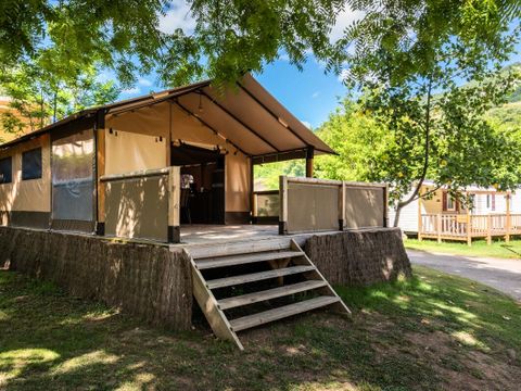 Tente en toile et en bois 5 personnes - Lodge 3 Pièces 5 Personnes Sans Sanitaires